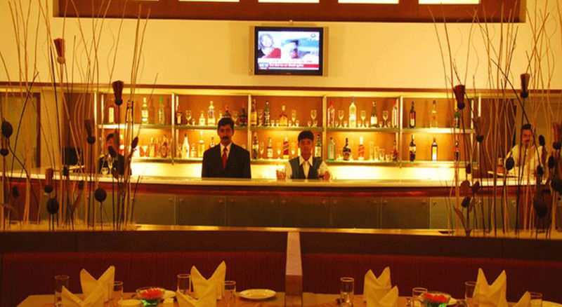 Hotel Sadanand Regency Pimpri-Chinchwad Exterior foto
