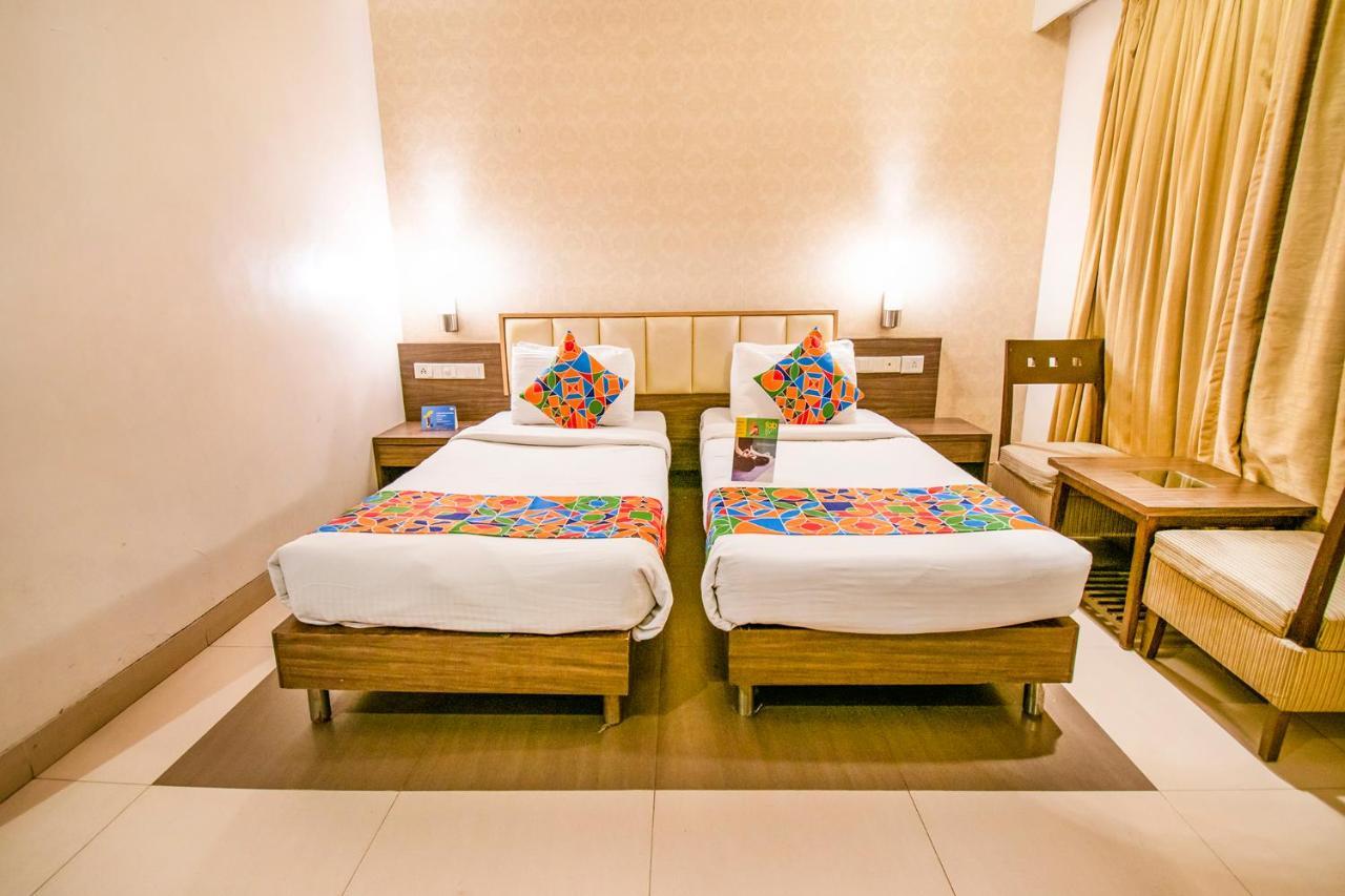 Hotel Sadanand Regency Pimpri-Chinchwad Exterior foto